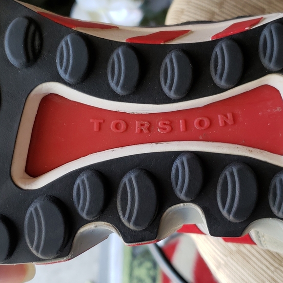adidas torsion support
